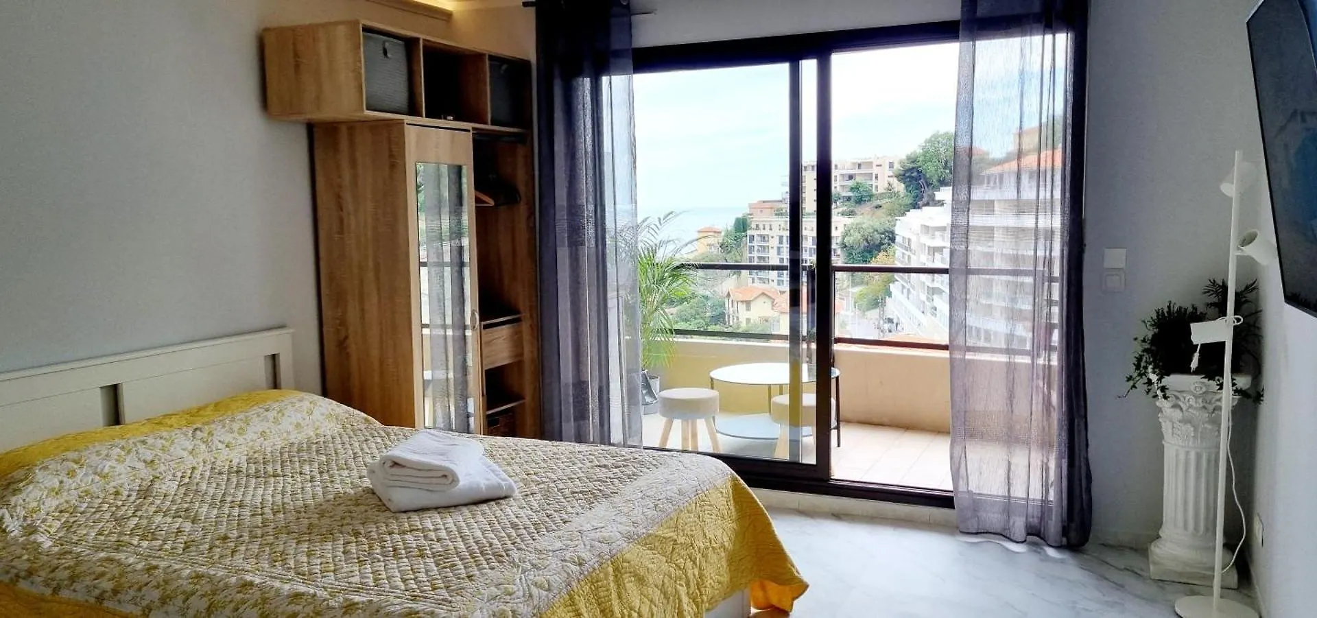 Apartment Studio With View Of Monaco Beausoleil France