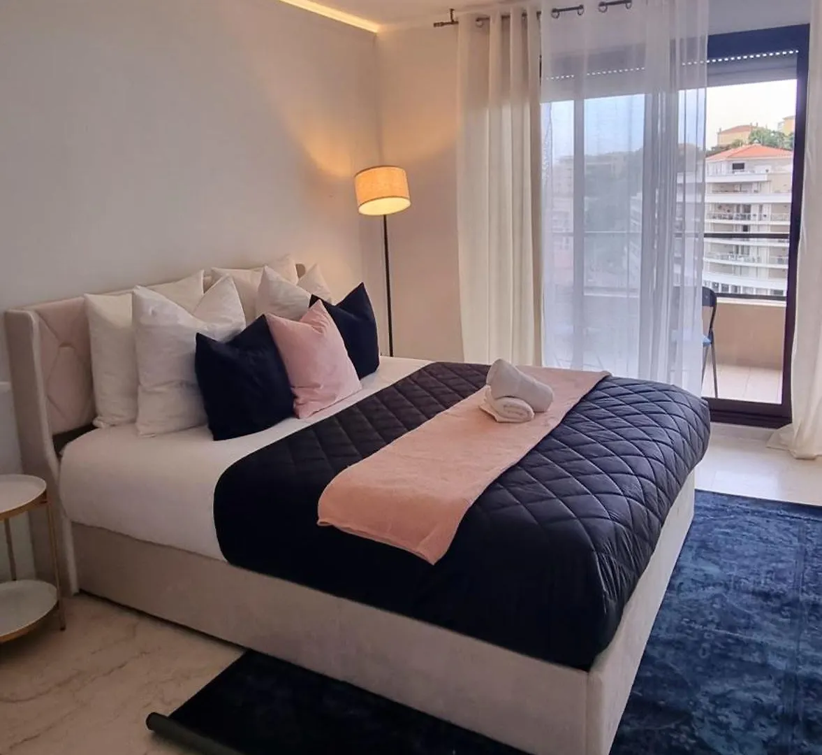 Studio With View Of Monaco Beausoleil France